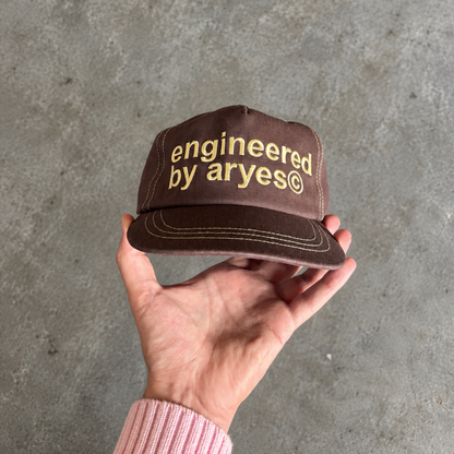 La casquette "Typographie" marron