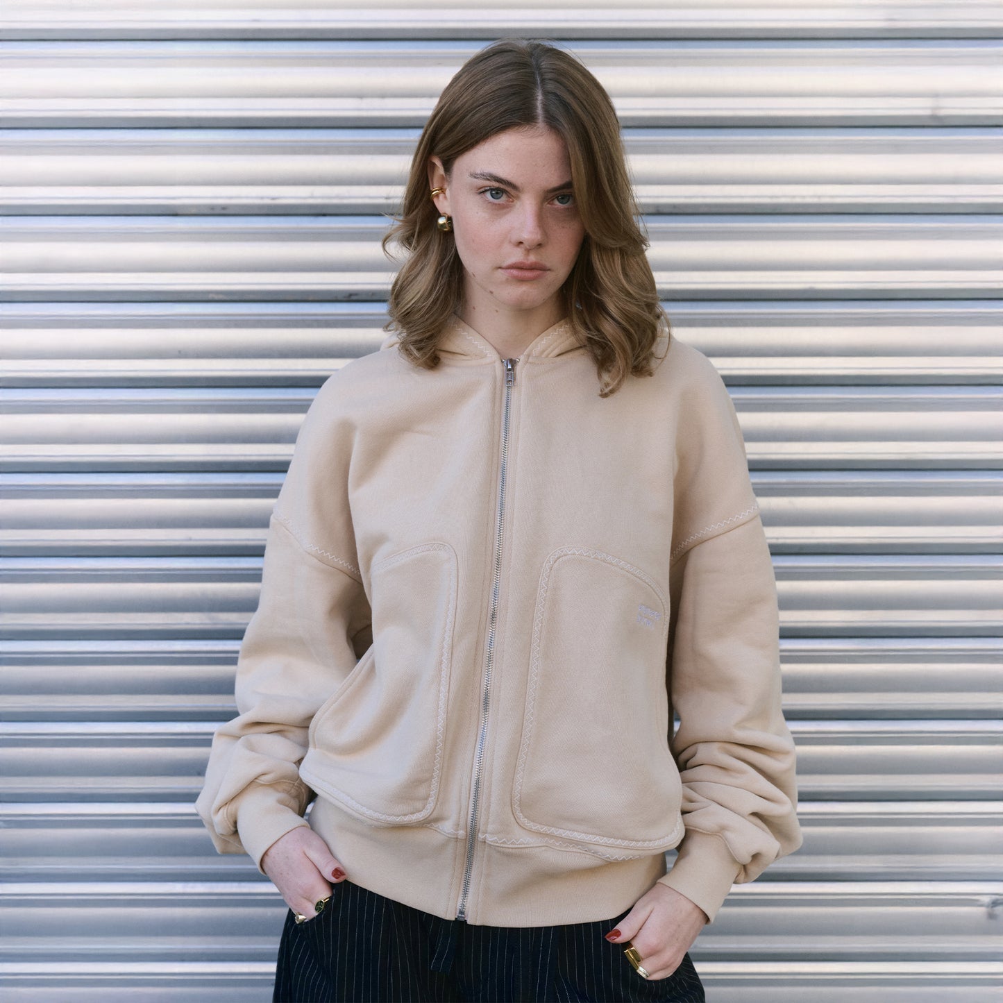 Le hoodie zippé "Sable" (précommande)