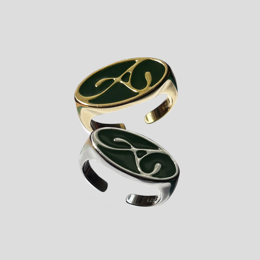 La bague "Initiale"